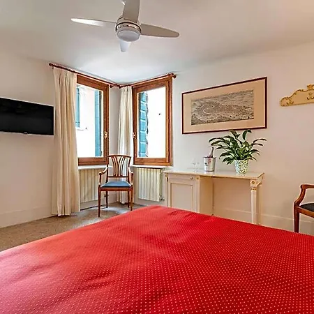 San Luca Flats Венеция