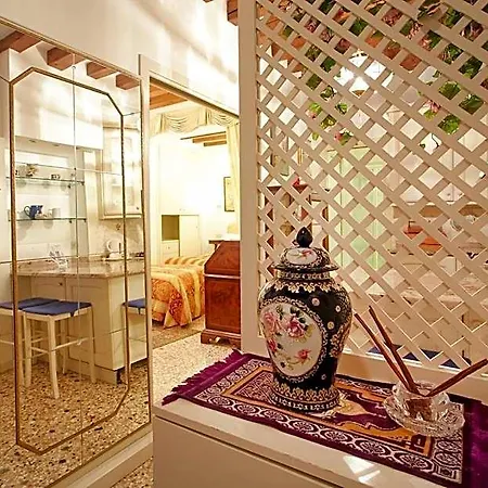 San Luca Flats Lejlighedshotel Venedig